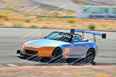 media/Oct-18-2025-Extreme Speed (Sat) [[d6d7e1fef1]]/Group 1 Red/Session 2 (Turn 3)/